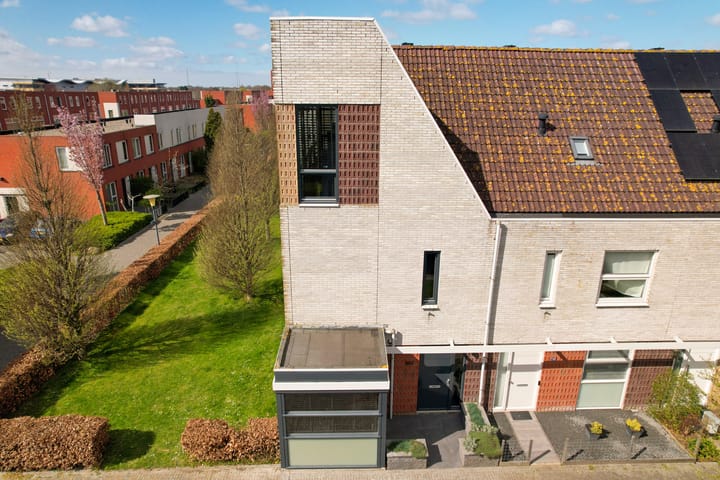 Foto 6 van Waarderstraat 253