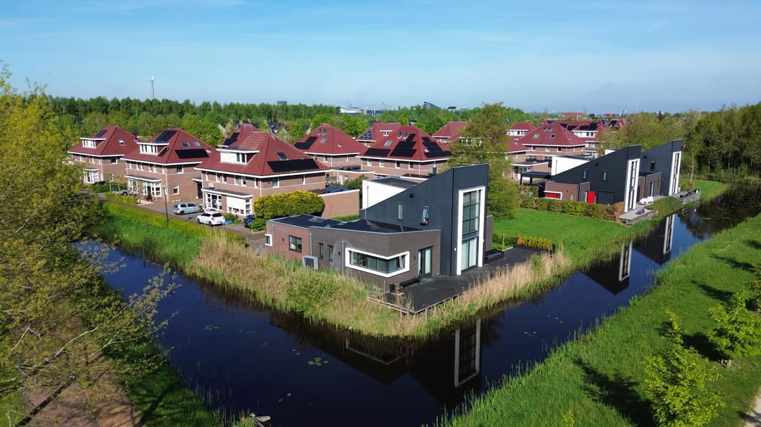 Photo 1 of Ernst Casimirlaan 9