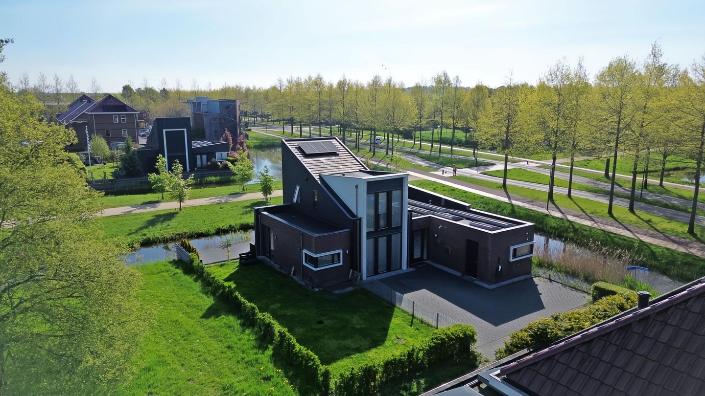 Photo 4 of Ernst Casimirlaan 9