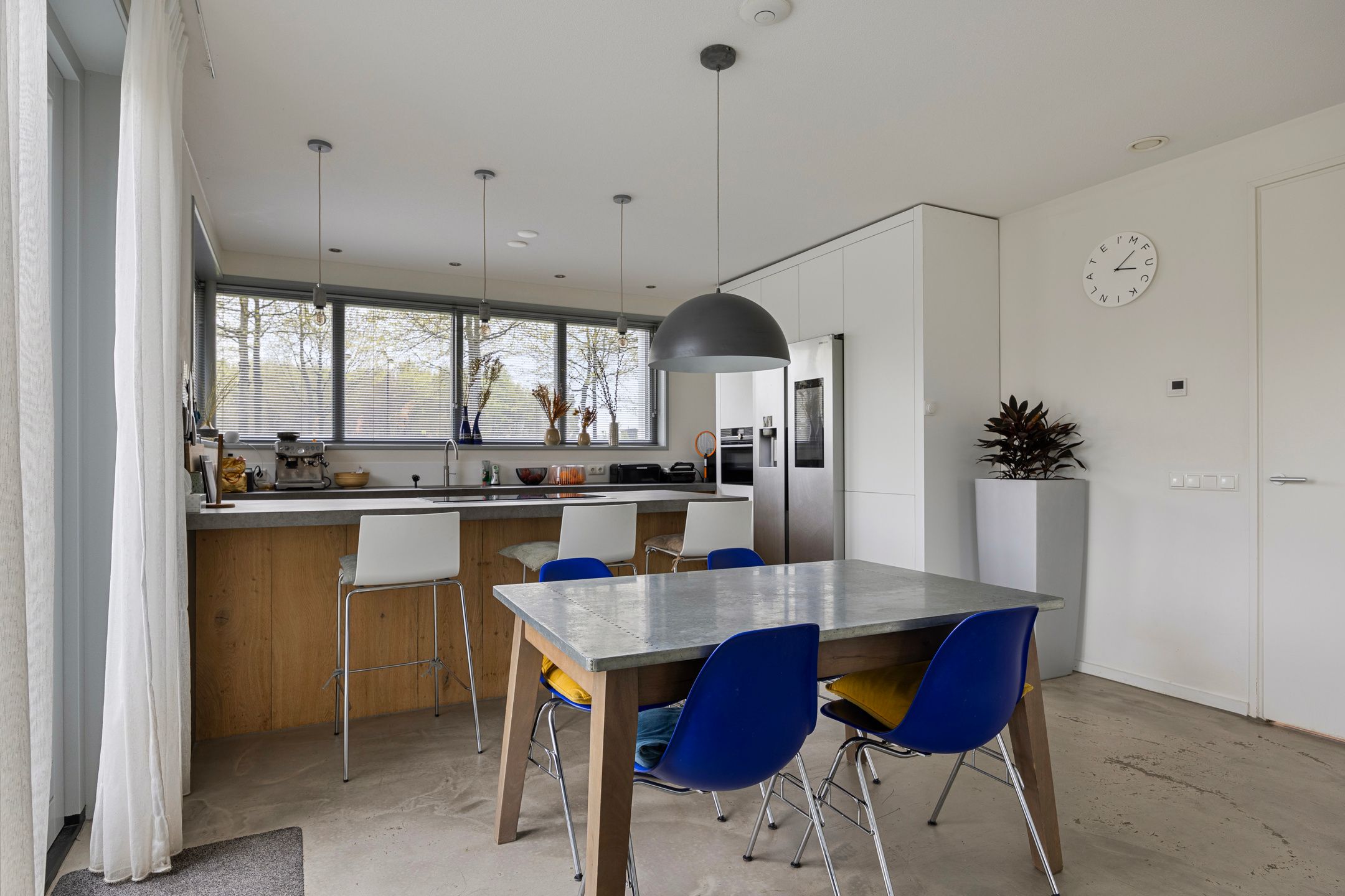 Photo 12 of Ernst Casimirlaan 9