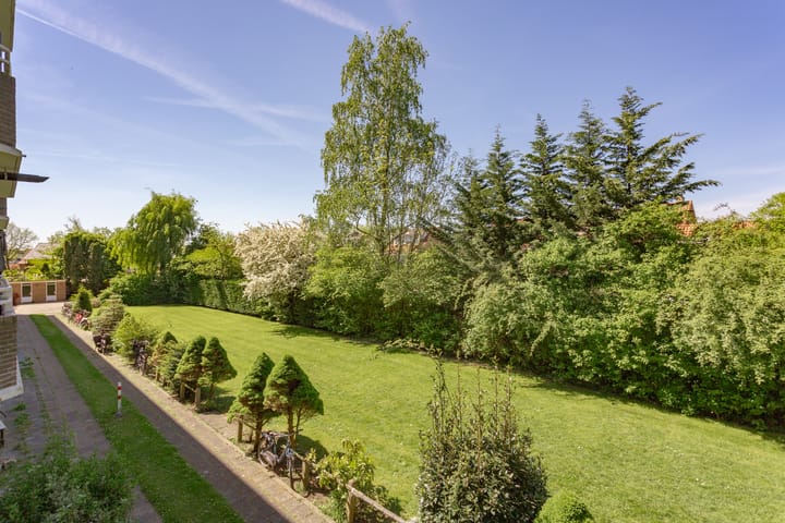 Photo 4 of Pa Verkuijllaan 99