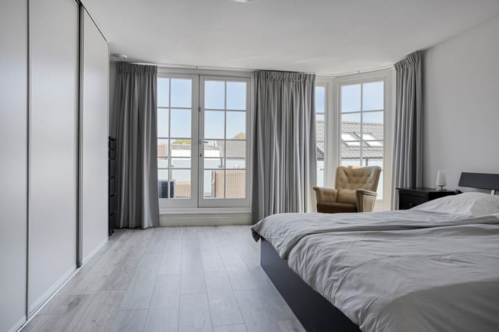 Photo 20 of Sint Vincentiusstraat 97