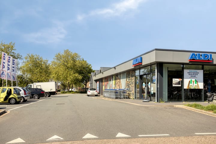 Photo 44 of Sint Vincentiusstraat 97