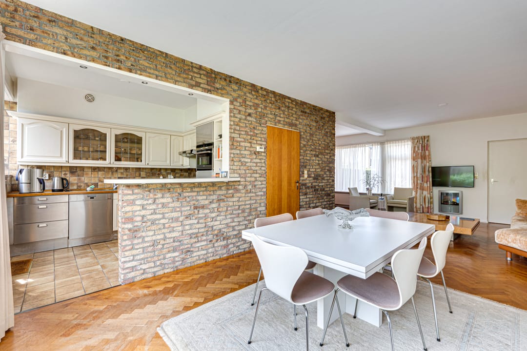 Foto 23 van Mecklenburglaan 6