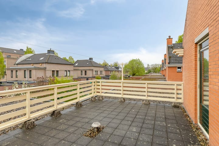 Foto 28 van Sportlaan 11