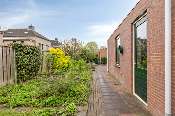 Foto 33 van Sportlaan 11