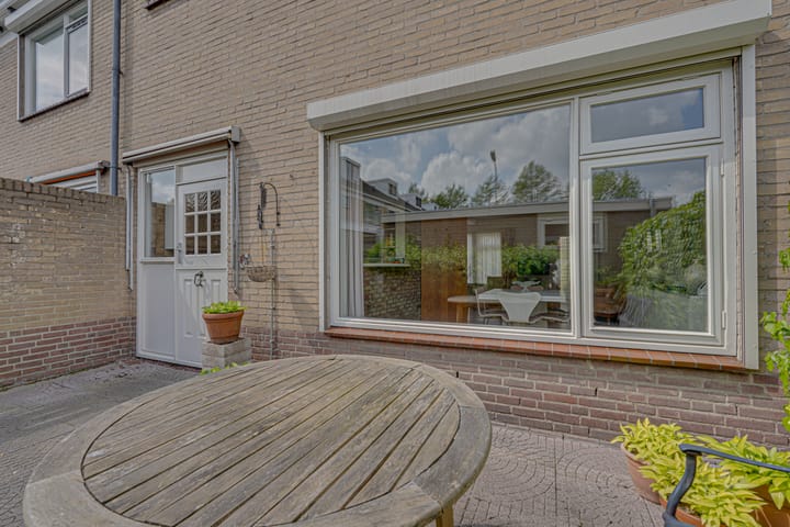 Foto 57 van Mecklenburglaan 6