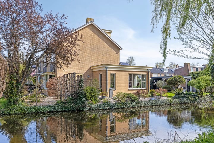 Foto 2 van Burgemeester van der Wartstraat 5