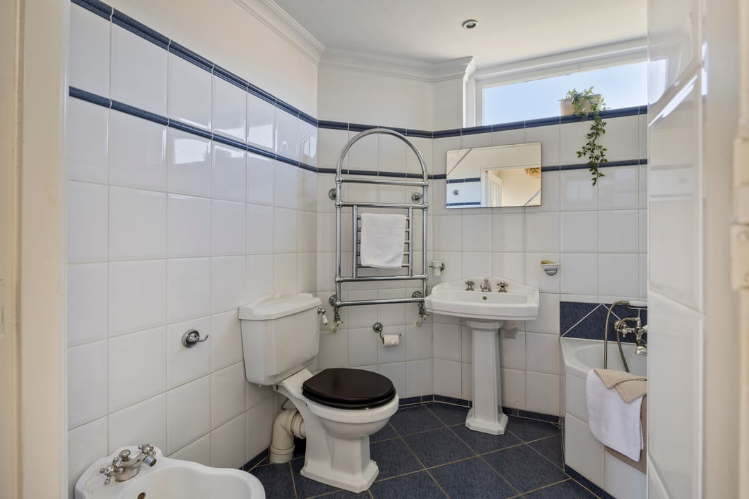 Foto 28 van Burgemeester van der Wartstraat 5