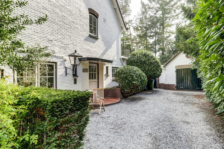 Photo 2 of Oranje Nassauplein 12