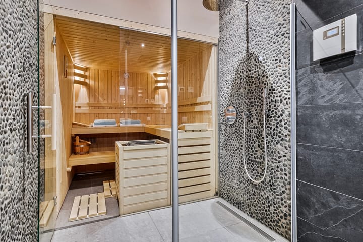 Photo 18 of Zuidzijdseweg 146