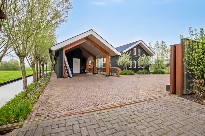 Photo 59 of Zuidzijdseweg 146