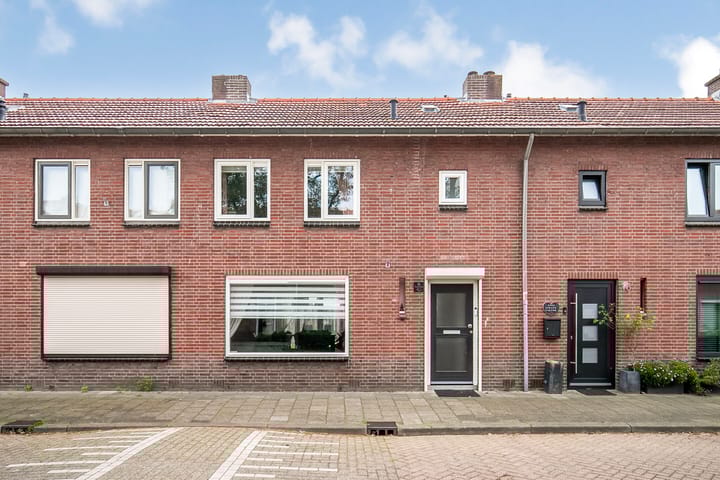 Foto 1 van Weefmeesterstraat 16