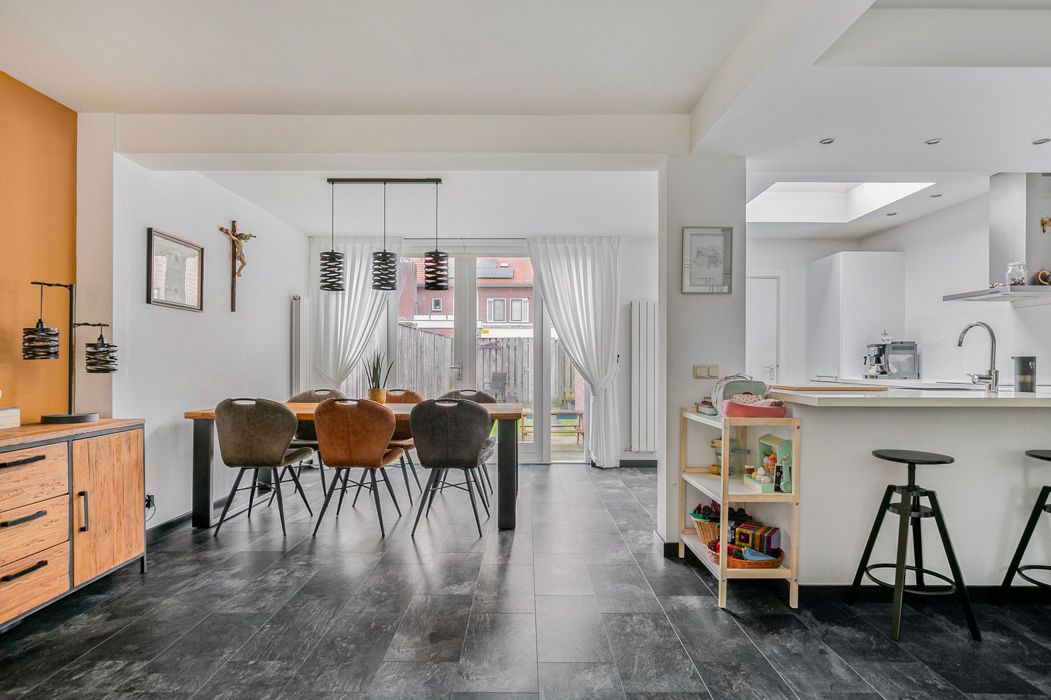 Foto 6 van Weefmeesterstraat 16