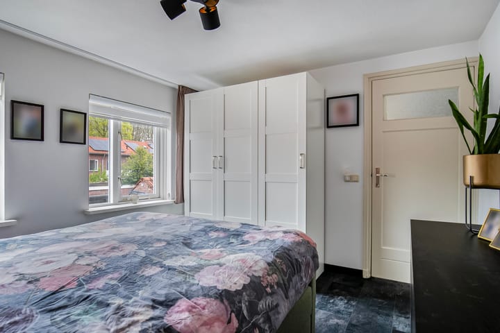 Foto 15 van Weefmeesterstraat 16