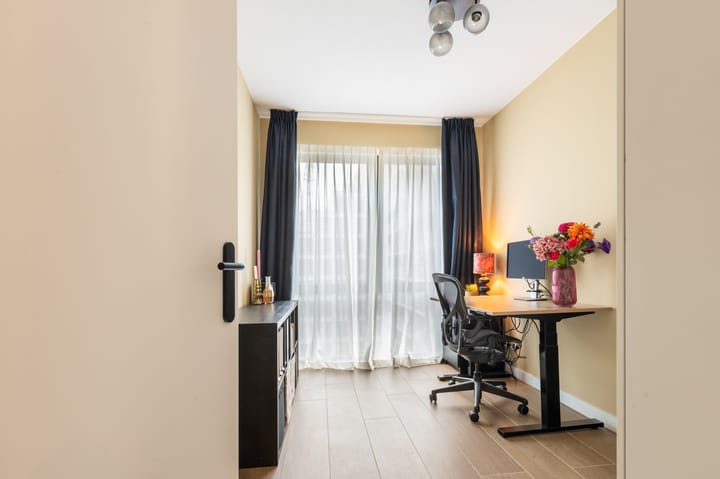 Foto 28 van Niemeyerstraat 171