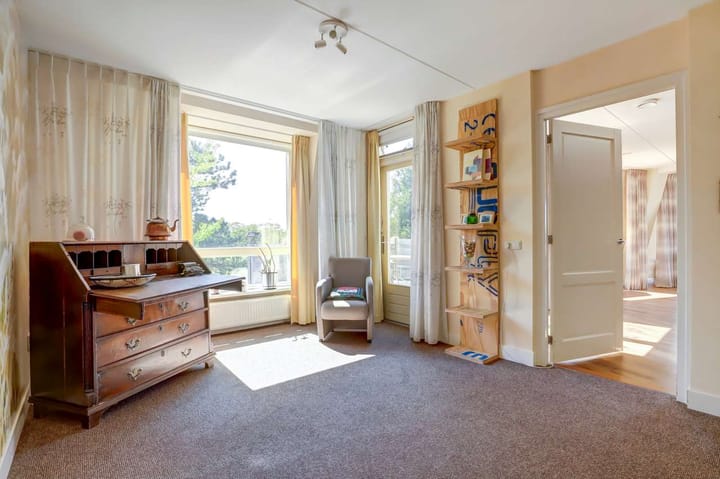 Foto 12 van Leliestraat 27