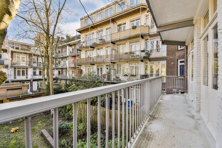 Foto 8 van Admiraal De Ruijterweg 274-1