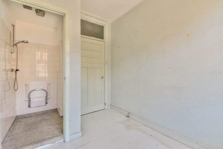 Foto 16 van Admiraal De Ruijterweg 274-1