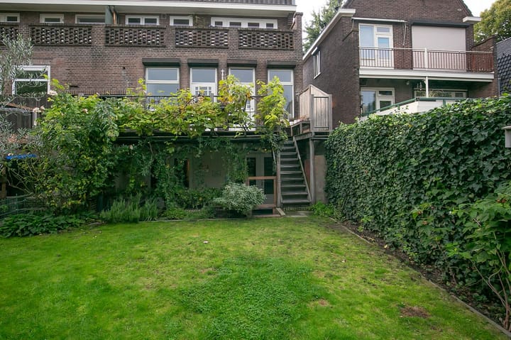 Foto 38 van Agnietenstraat 87