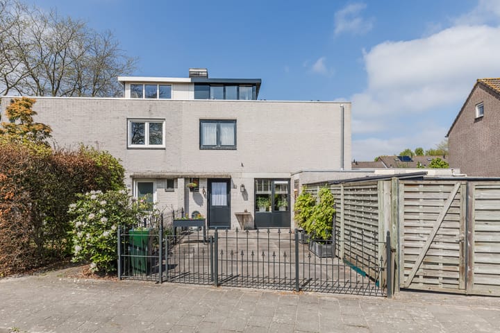 Photo 1 of Jan Brunnekreefstraat 30