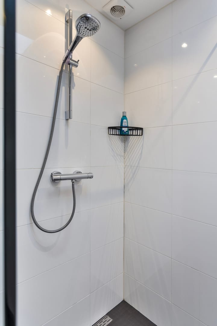 Foto 17 van Deutzstraat 7