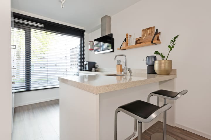 Foto 9 van Muidenkade 5