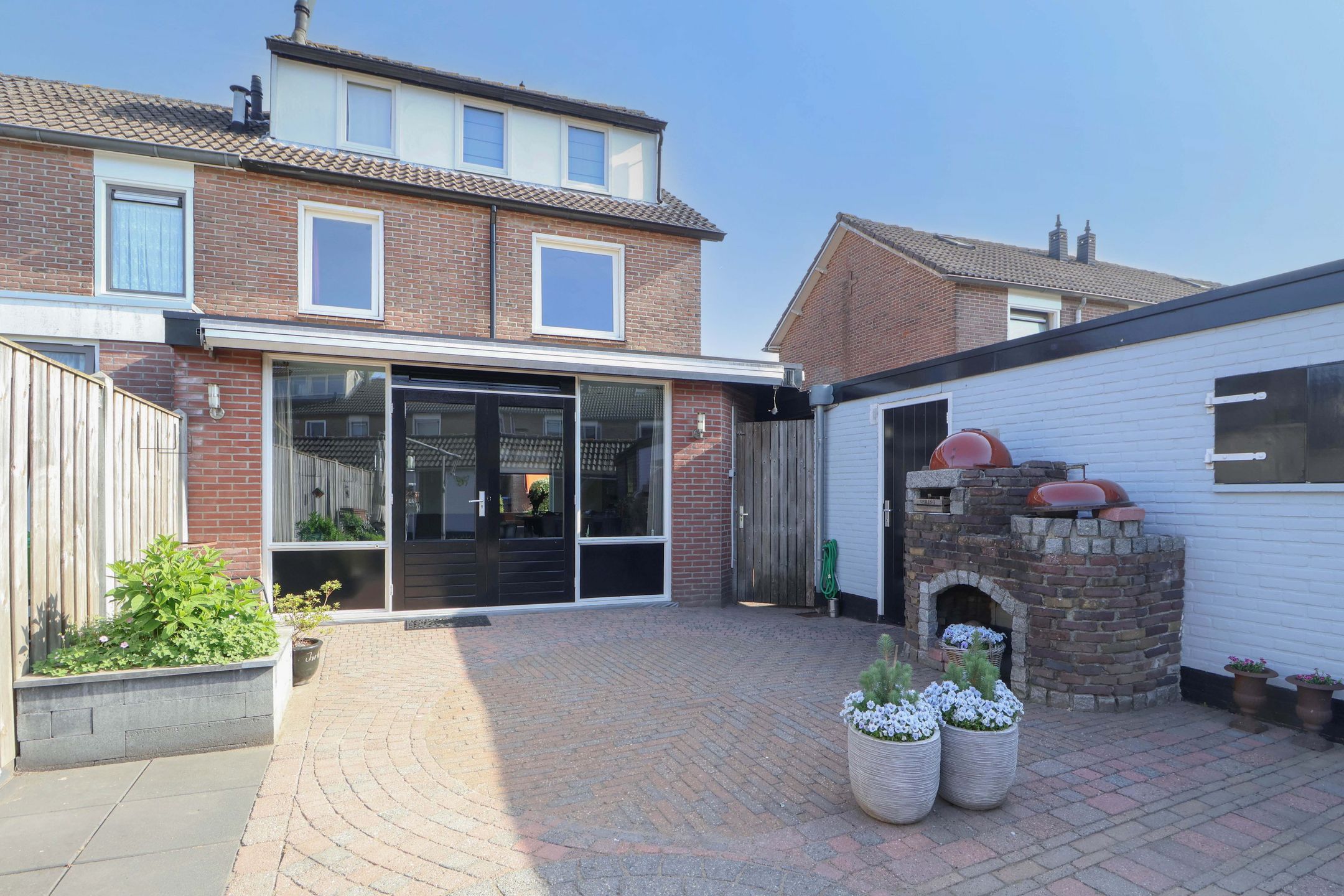 Foto 30 van Johannes Post 8