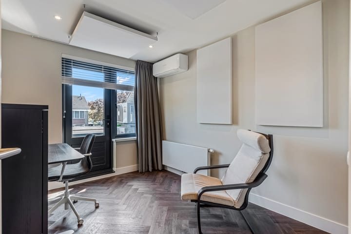 Photo 26 of Orion 17