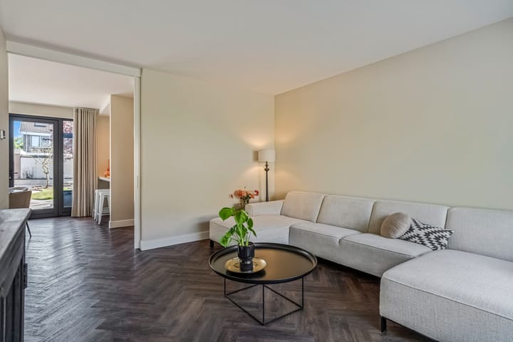 Photo 11 of Orion 17