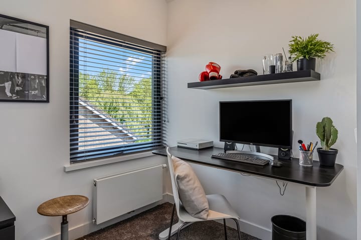 Photo 39 of Orion 17