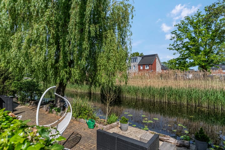 Photo 49 of Orion 17