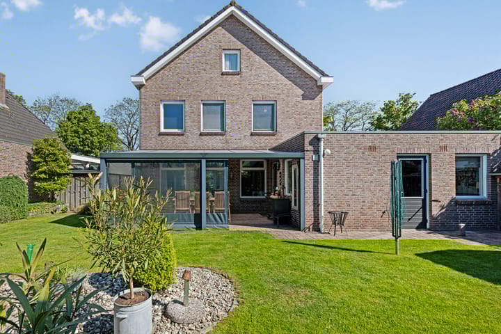 Foto 4 van Pastoor van Eekelenstraat 29