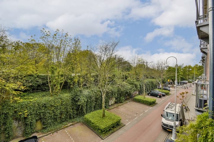 Foto 15 van Zaanstraat 32