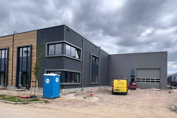 Zepto 36, Zevenaar