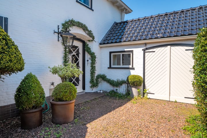 Foto 9 van Holsteinslaan 13