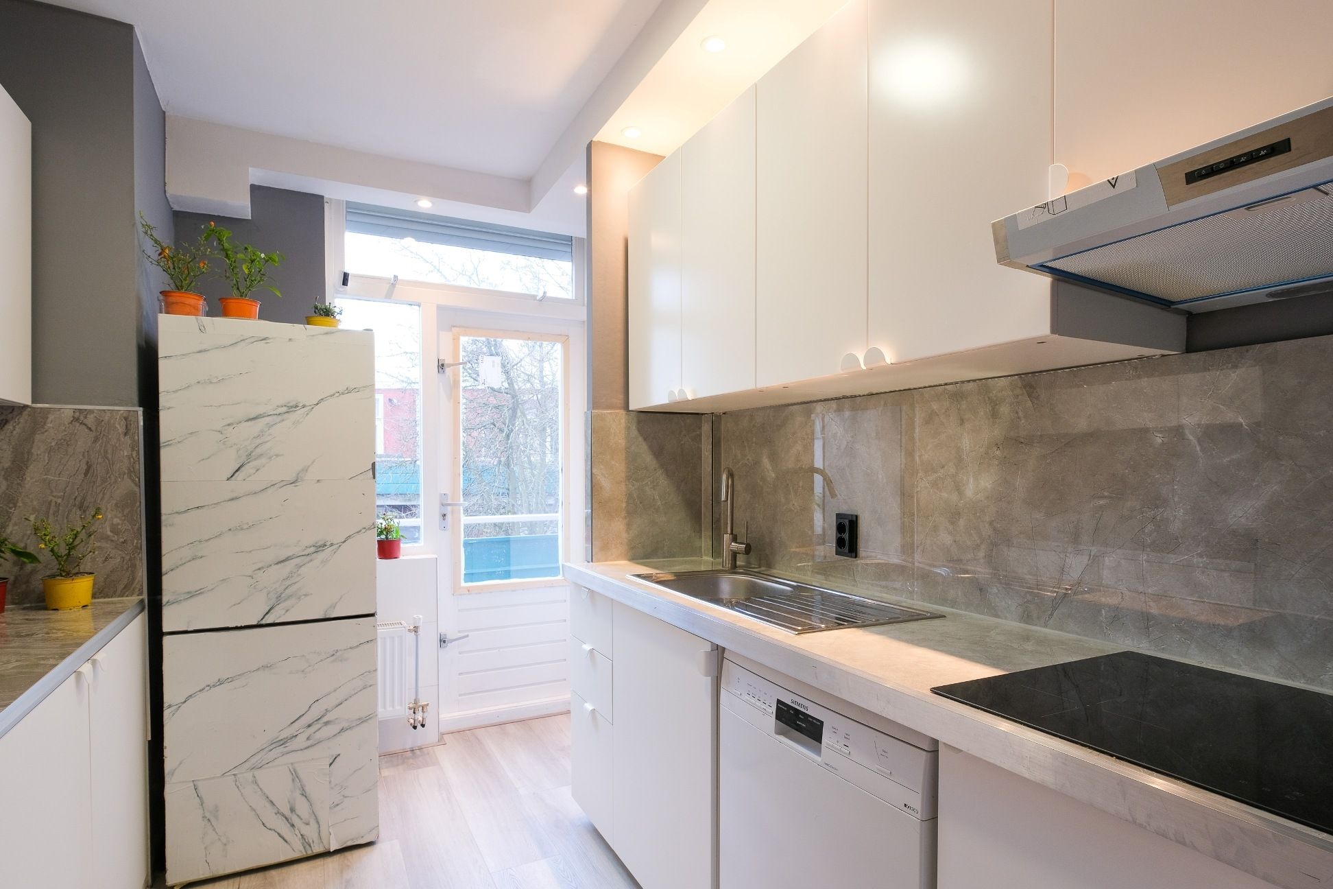 Foto 18 van Colensostraat 17