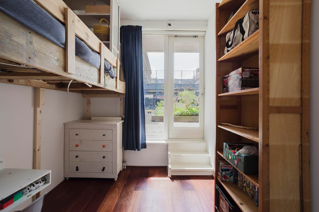 Foto 16 van Balboastraat 1