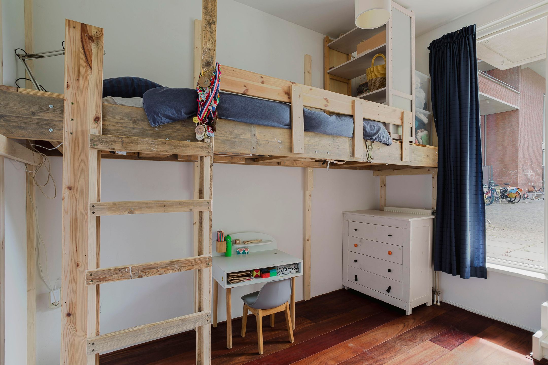 Foto 18 van Balboastraat 1