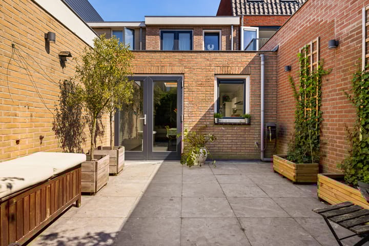 Foto 4 van Tugelastraat 11