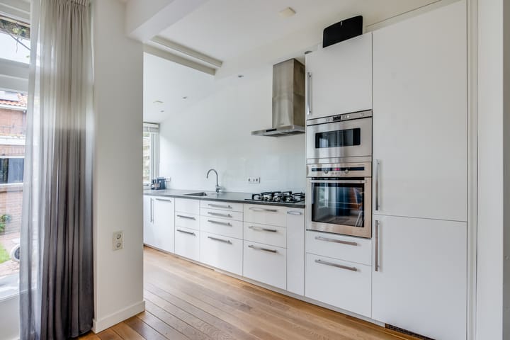 Photo 15 of Hooft Graaflandstraat 181