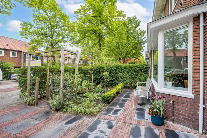 Photo 39 of Hooft Graaflandstraat 181