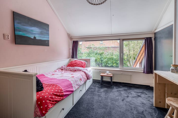 Foto 29 van Esdoornstraat 112