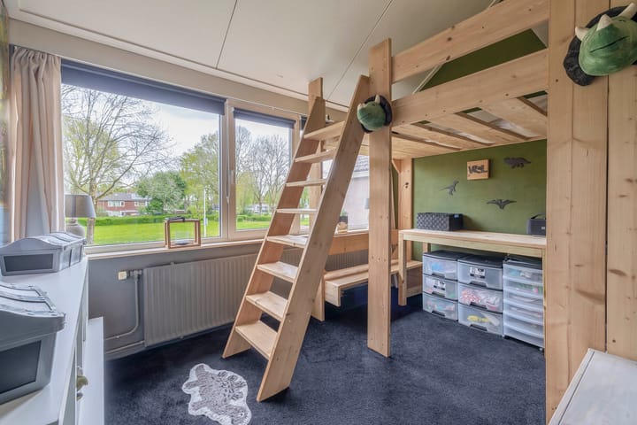 Foto 30 van Esdoornstraat 112