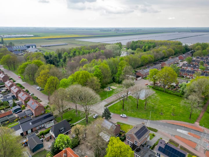 Foto 41 van Esdoornstraat 112