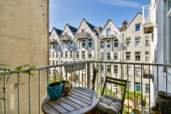 Foto 11 van Da Costastraat 112-C