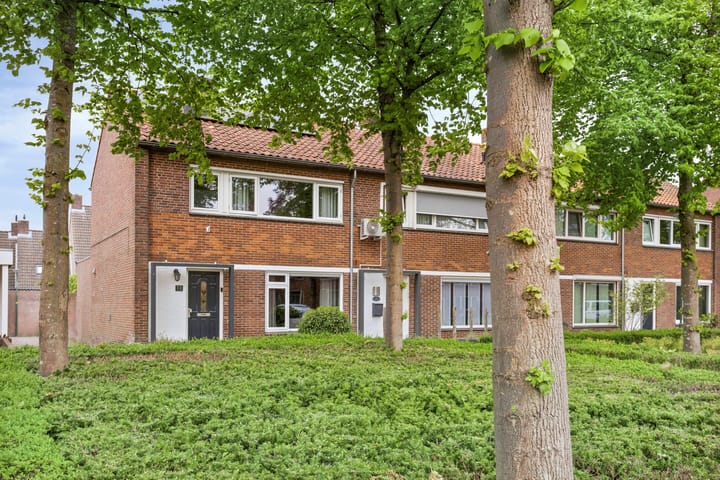 Foto 1 van Van Gerwenstraat 11