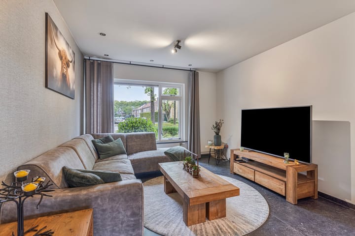 Foto 10 van Van Gerwenstraat 11