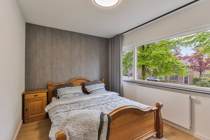 Foto 25 van Van Gerwenstraat 11