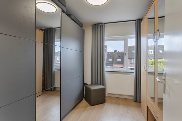 Foto 27 van Van Gerwenstraat 11